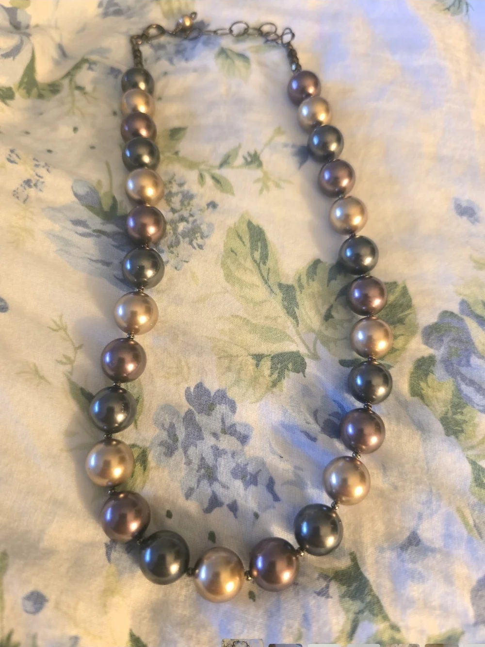 Multicolor Pearl Glass Bead Necklace — Black, Gold & Bronze Accents